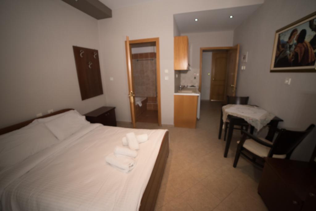 Hotel Galaxias Káto Loutrákion Eksteriør billede
